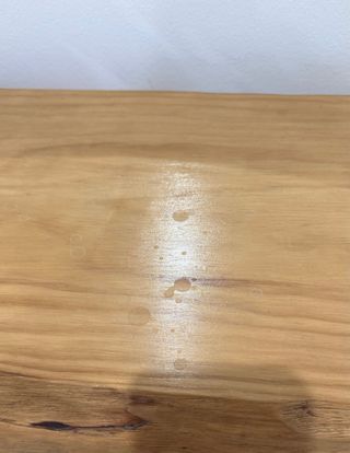 Consola de madera y metal