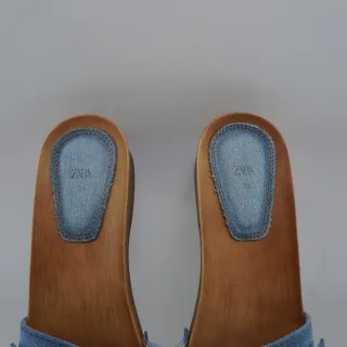 Sandalias Zara Madera y Tela Vaquera
