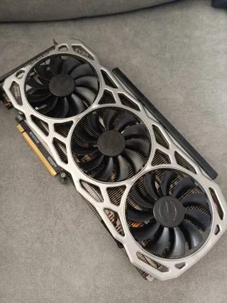 Tarjeta Gráfica EVGA GFORCE GTX1080ti