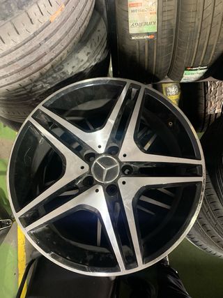 4 Llantas Mercedes con neumaticos 18”
