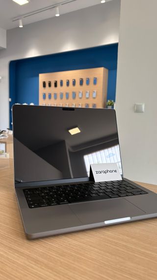 MacBook Pro 14 M2 Pro Plata/Gris Espacial