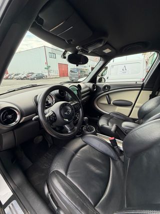 MINI Countryman 2011