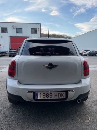 MINI Countryman 2011