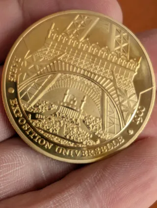 Moneda París Torre Eiffel Dorada