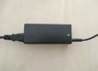 Portátil Acer con accesorios