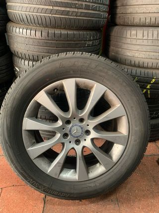 Llantas 18” con Neumáticos Mercedes