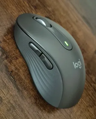 Ratón inalámbrico Logitech gris