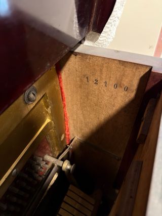 Piano antiguo R. Maristany – funcionando