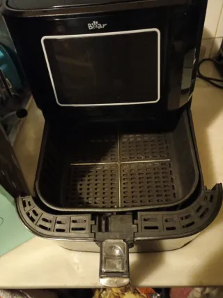 Freidora de aire negra