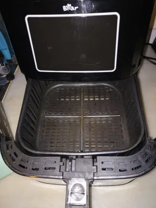 Freidora de aire negra