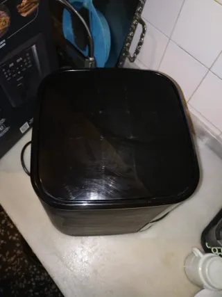 Freidora de aire negra