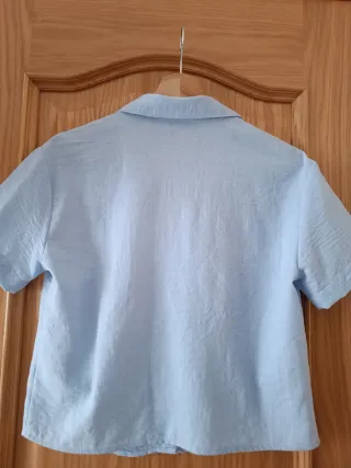 Blusa azul manga corta