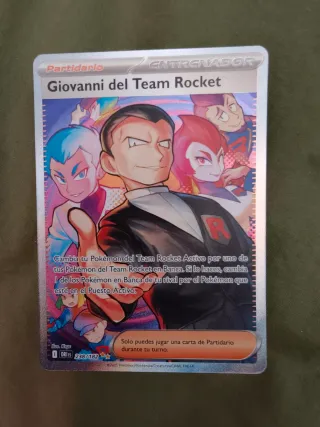 Carta Pokémon Giovanni del Team Rocket