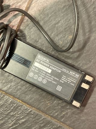 Caricabatterie Sony ACP-88