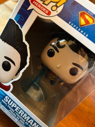 Funko Pop Superman 562 y Pack Super Friends