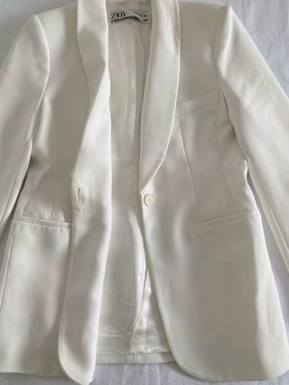 Conjunto blanco americana y pantalón | Zara