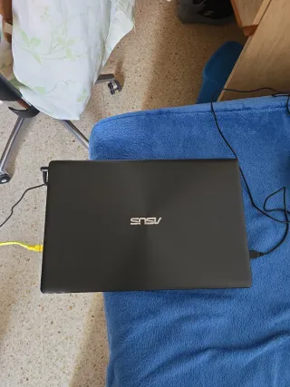 Portátil ASUS Negro
