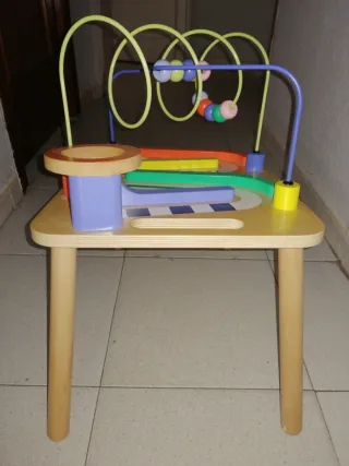Juego de mesa infantil con cuentas
