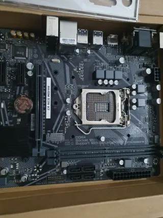 Gigabyte H410M S2H V2 Placa Base