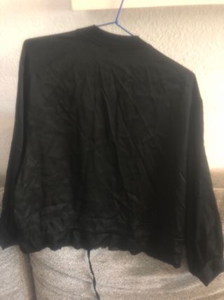 Chaqueta bomber 100% viscosa negra