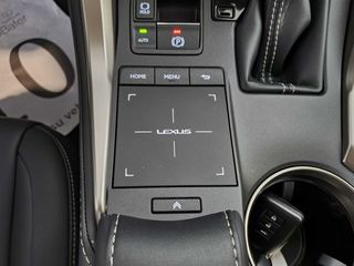 Lexus NX 300H PREMIUM 2WD