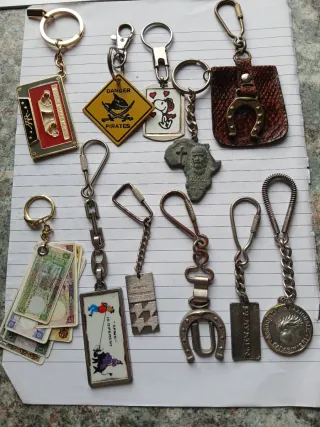 11 portachiavi vintage anni 70-80