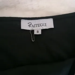 Falda ZAITEGUI negra bordada