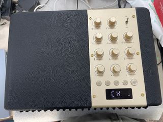 Máquina Karaoke L400 + 2 Micrófonos