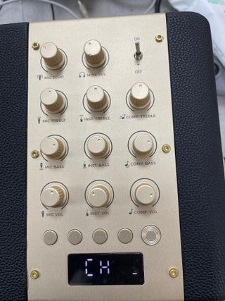 Máquina Karaoke L400 + 2 Micrófonos