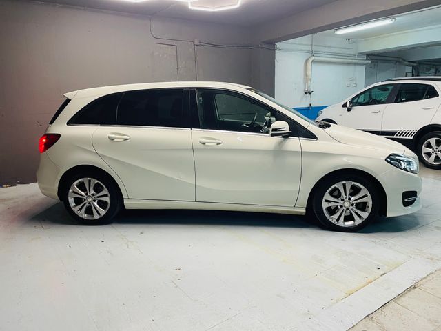 Mercedes-Benz Clase B200  2016