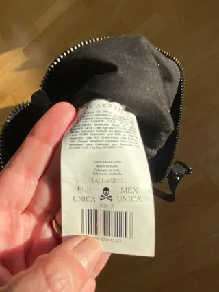 Riñonera Scalpers Negra Piel