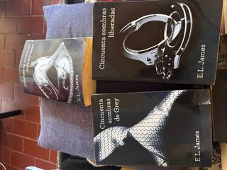 Libros triologia comoletas y libros sueltos y lote