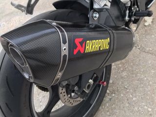 Suzuki GSXR 600 K7