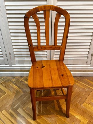 4- Sillas de madera de pino En Madrid