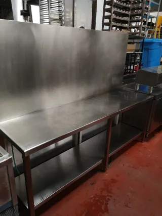 Mesa de trabajo industrial acero inoxidable