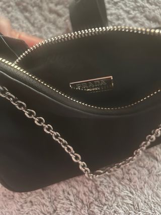 Bolso Hombro Nylon Negro Prada Re-Edition