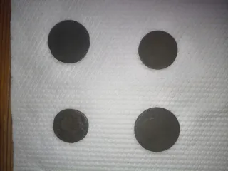 Lote de 4 monedas antiguas