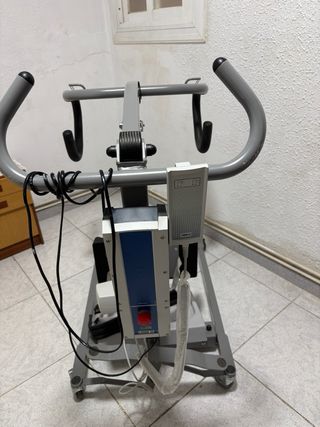 Grúa bipedestación ELEV UP E150