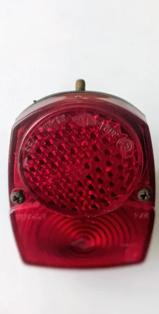 Piloto trasero moto España