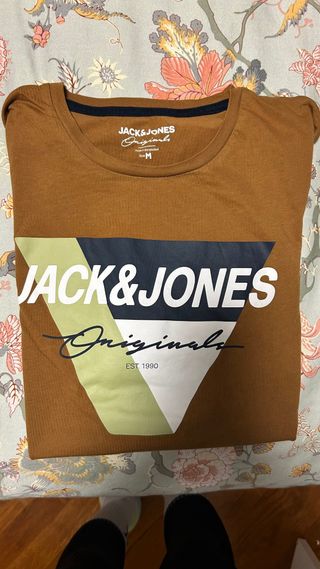 Camiseta Jack & Jones Talla M Marrón