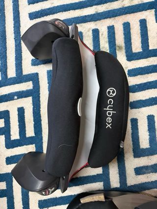 Silla coche Cybex gris y negra