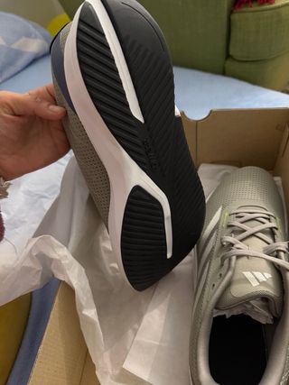 Zapatillas Adidas Verdes y Blancas