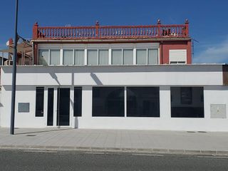 Local comercial en alquiler en Alhendín