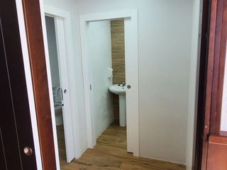 Local comercial en alquiler en Alhendín