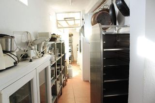 Local comercial en alquiler en Alhendín