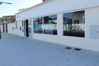 Local comercial en alquiler en Alhendín