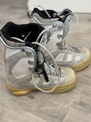 Tabla Snowboard Head Glam 150 +botas snow talla 38