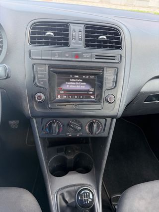 Volkswagen Polo 2015