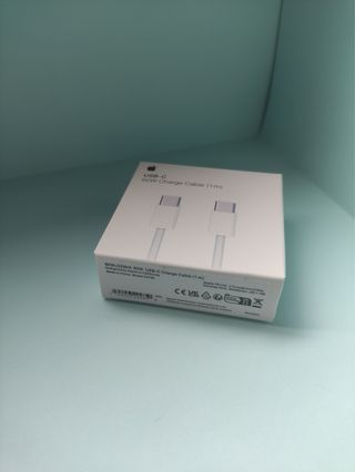 Apple Cargador USB-C 20W y Cable 60W