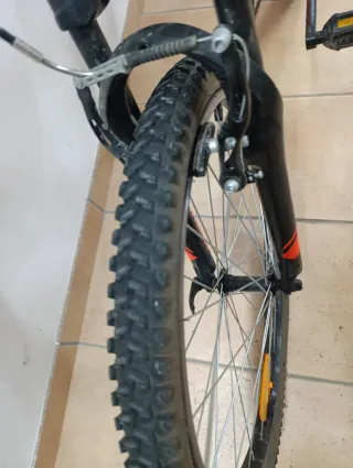 Bicicleta Rockrider 24 iniciación